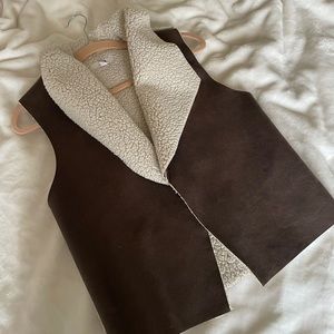 Sherpa vest